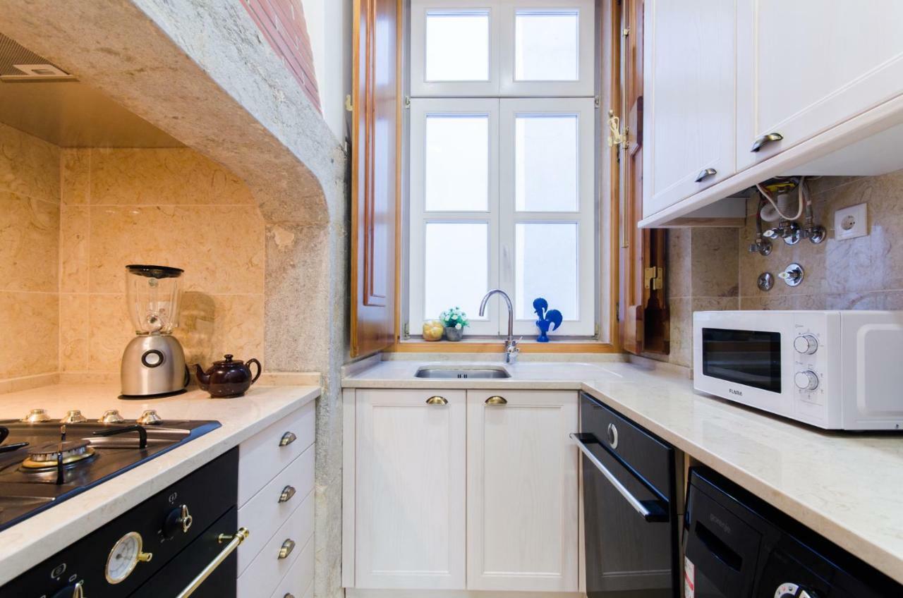 Baixa Downtown Fabulous And Sophisticate With Elevator 18th Century Building Apartamento Lisboa